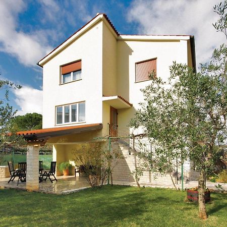 Awesome Apartment In Pula With Wifi Exterior foto